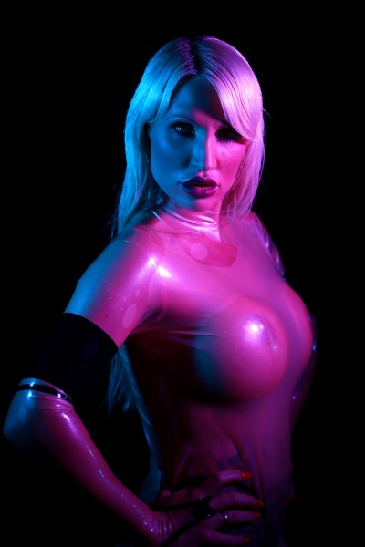 Translucent Latex Dreams With Calea Toxic 11